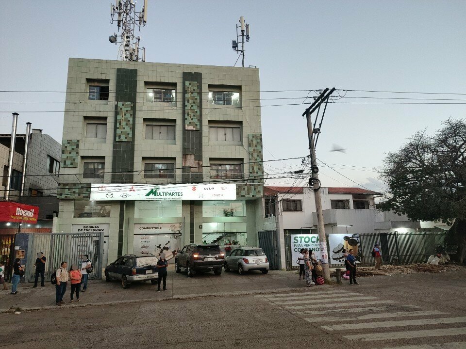 Auto parts and auto goods store Multipartes Santa Cruz, Santa Cruz de la Sierra, photo