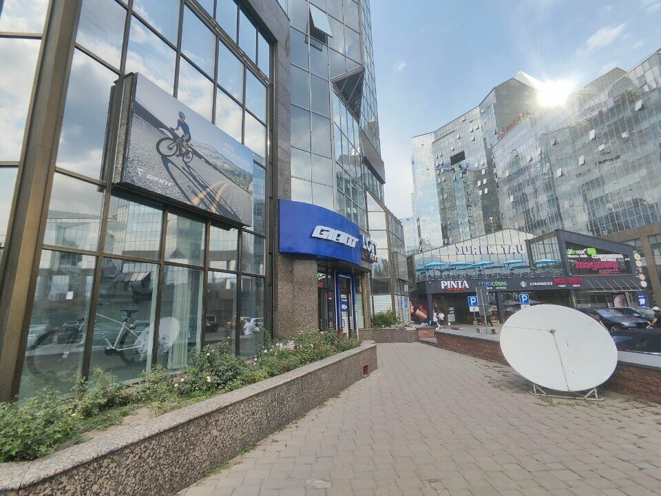 Bicycle shop Giant, Almaty, photo