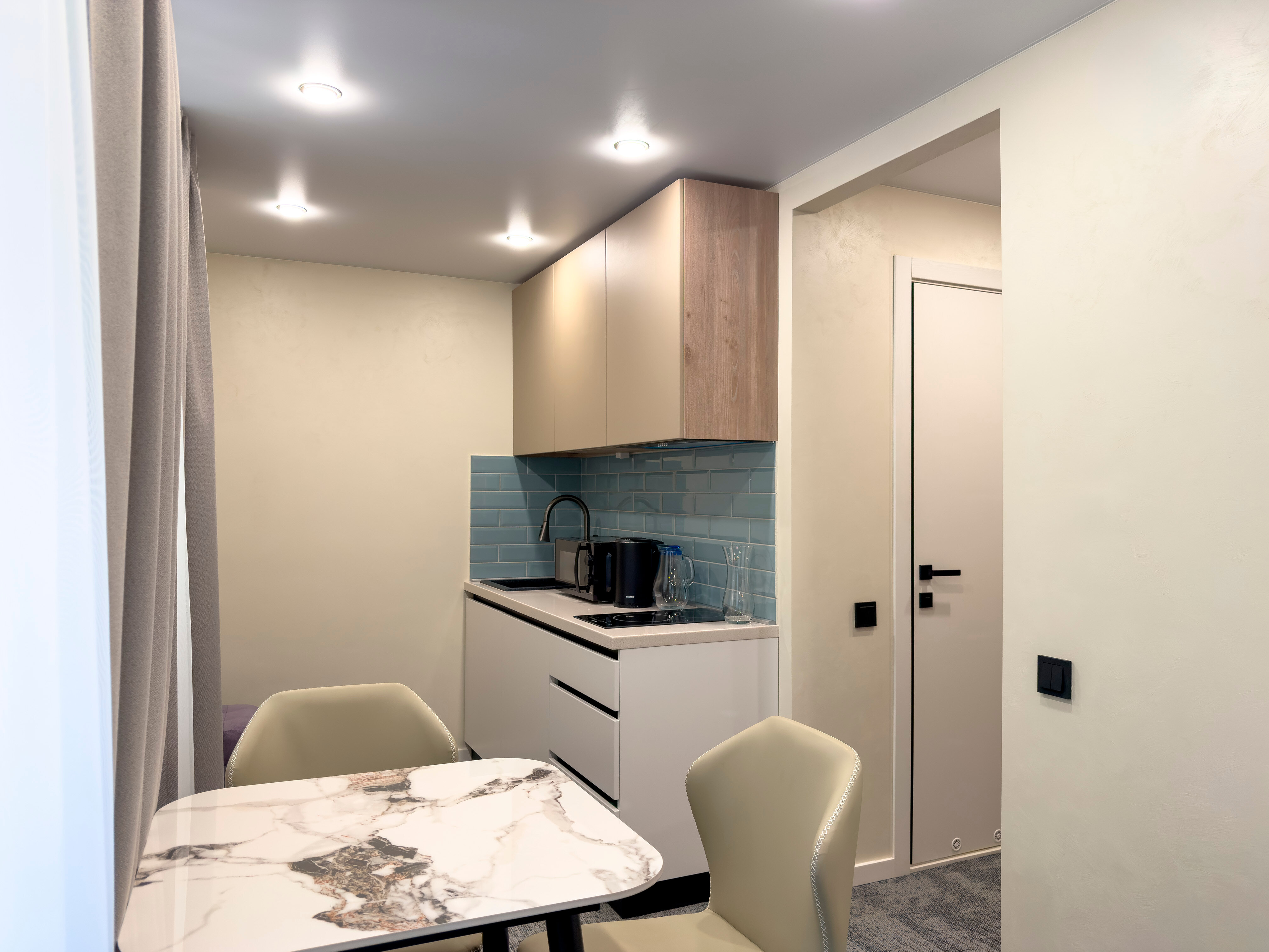 Фото Гостиничный комплекс Каменный цветок