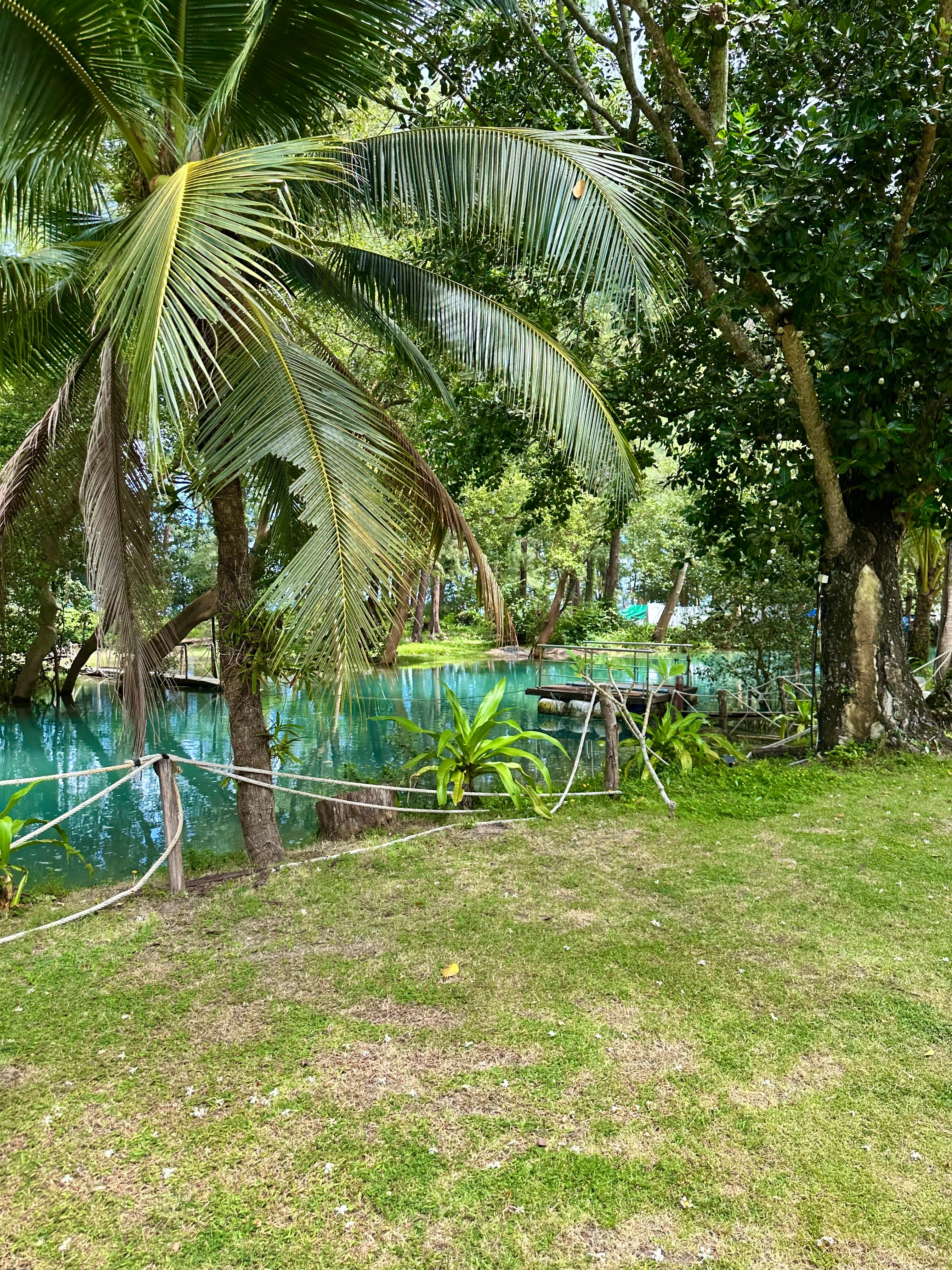 Фото L'esprit de Naiyang Beach Resort