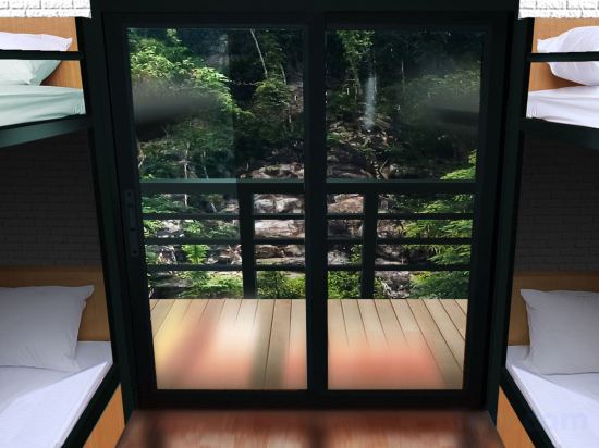 Фото Sleeper Hostel