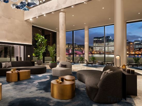 Фото The Westin London City