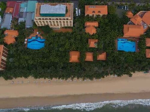 Гостиница Sunny Beach Resort в Провинции Биньтхуан