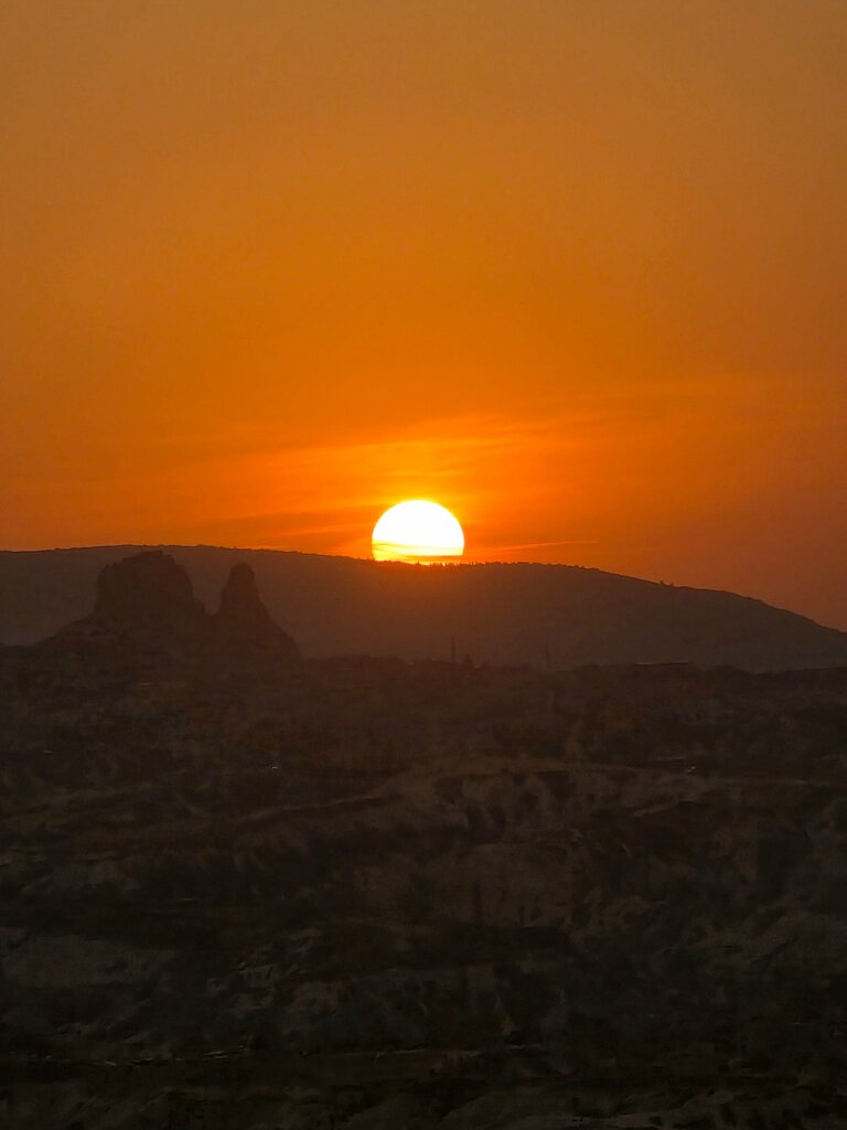 Observation deck Twin Fairy Chimneys Viewing Hill, Urgup, photo