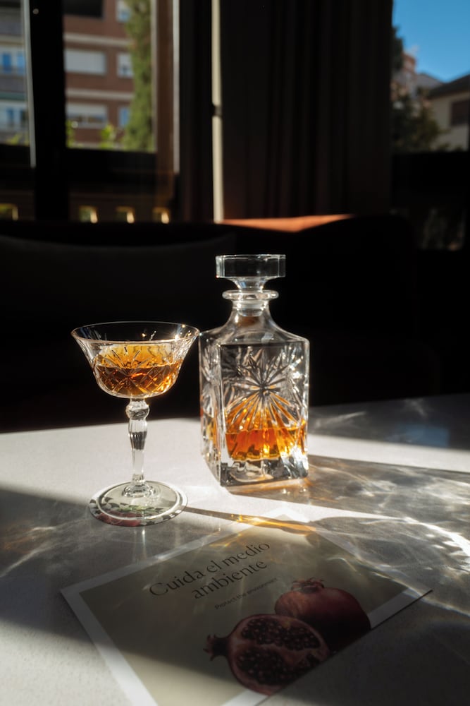 Фото Hotel Hospes Palacio de Los Patos