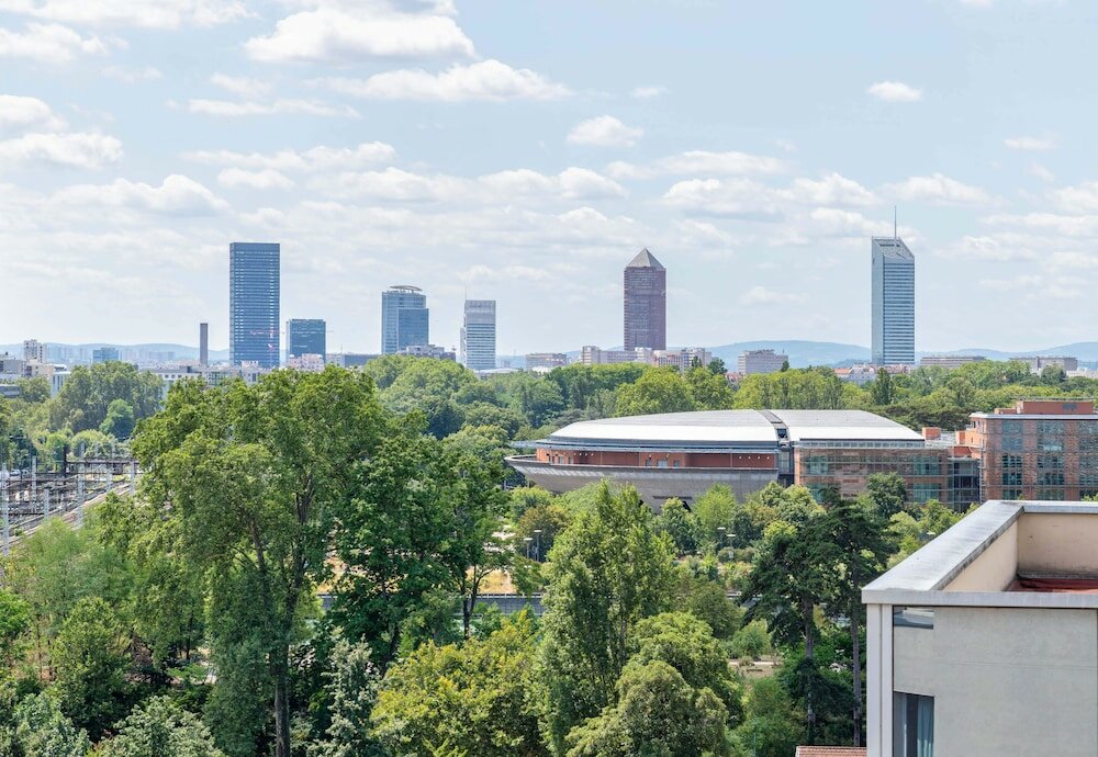 Фото B&b Hotel Lyon Caluire Cité Internationale