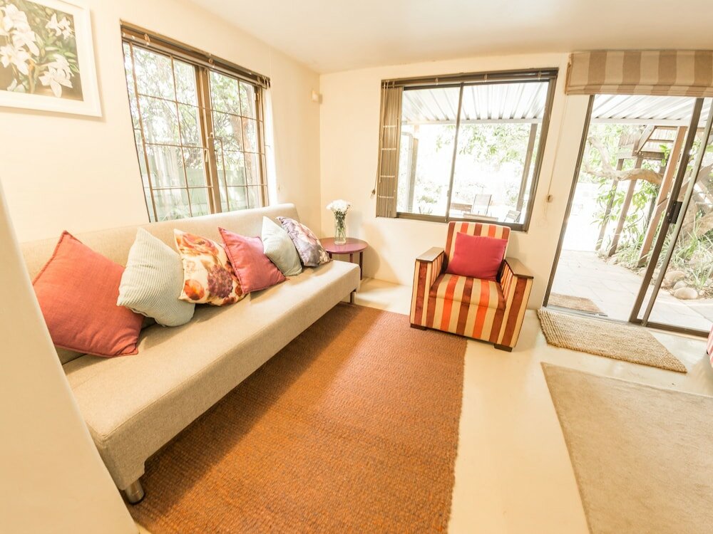 Фото Mackaya Bella Guest House
