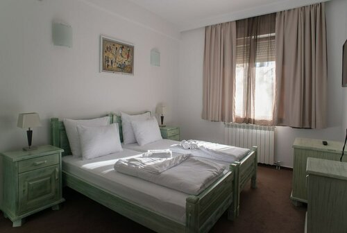 Гостиница Hotel Trim в Никшиче