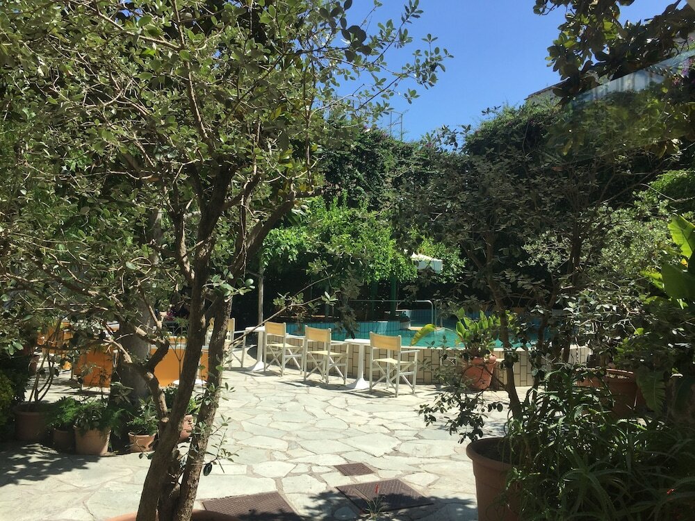 Фото Hotel Villa Ciccio