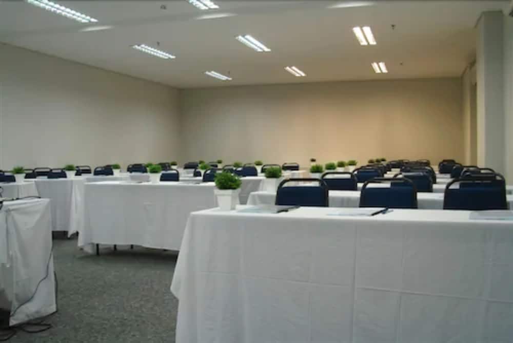 Фото América Towers Hotel