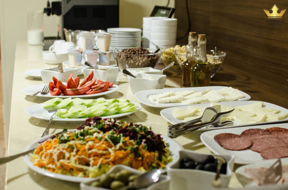 Фото Imperial House