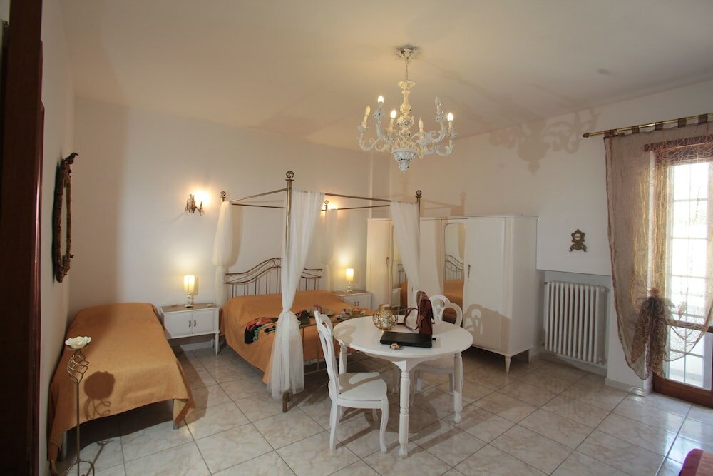 Фото Zo. Ne. Baroque B&b