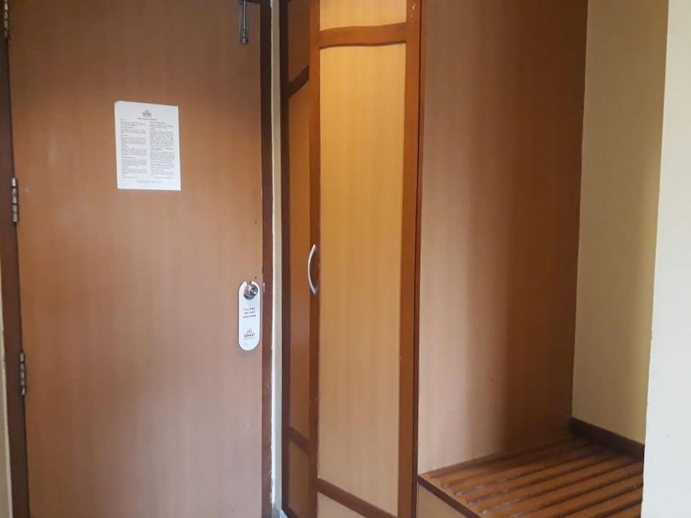 Фото Hotel Samrat