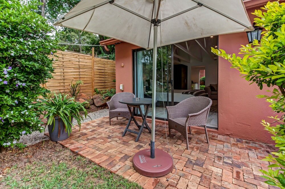 Фото Sitatunga Guest Lodge & Transfers