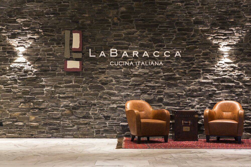 Фото Park Inn by Radisson Lübeck