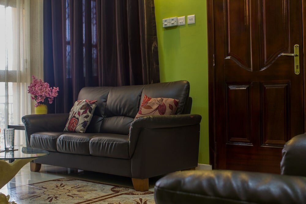 Фото Oriental Hotel North Legon