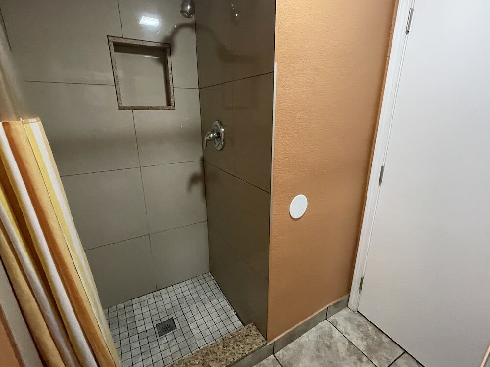 Фото New Corral Motel