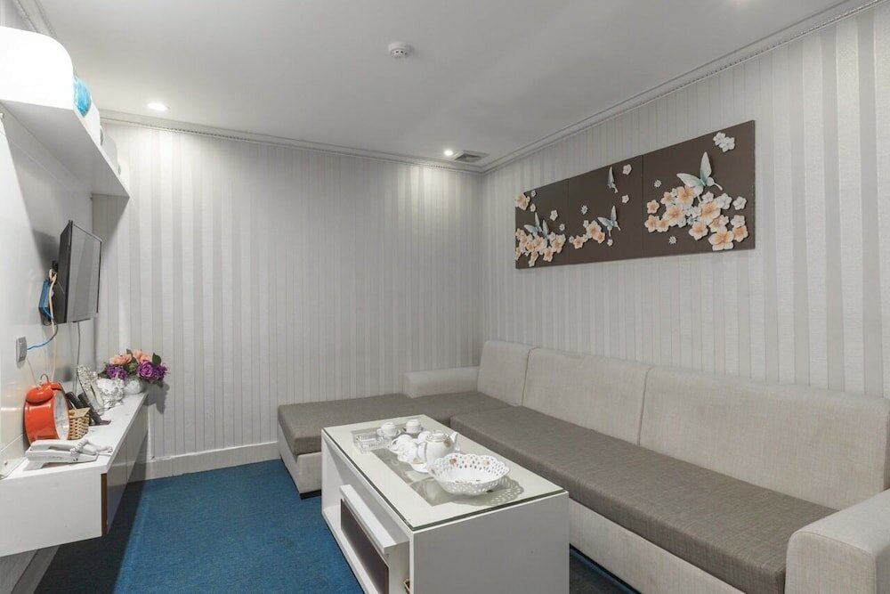 Фото Halo Hanoi Hotel