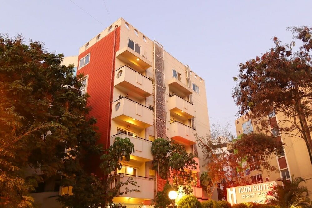 Фото Icon Suites by Bhagini