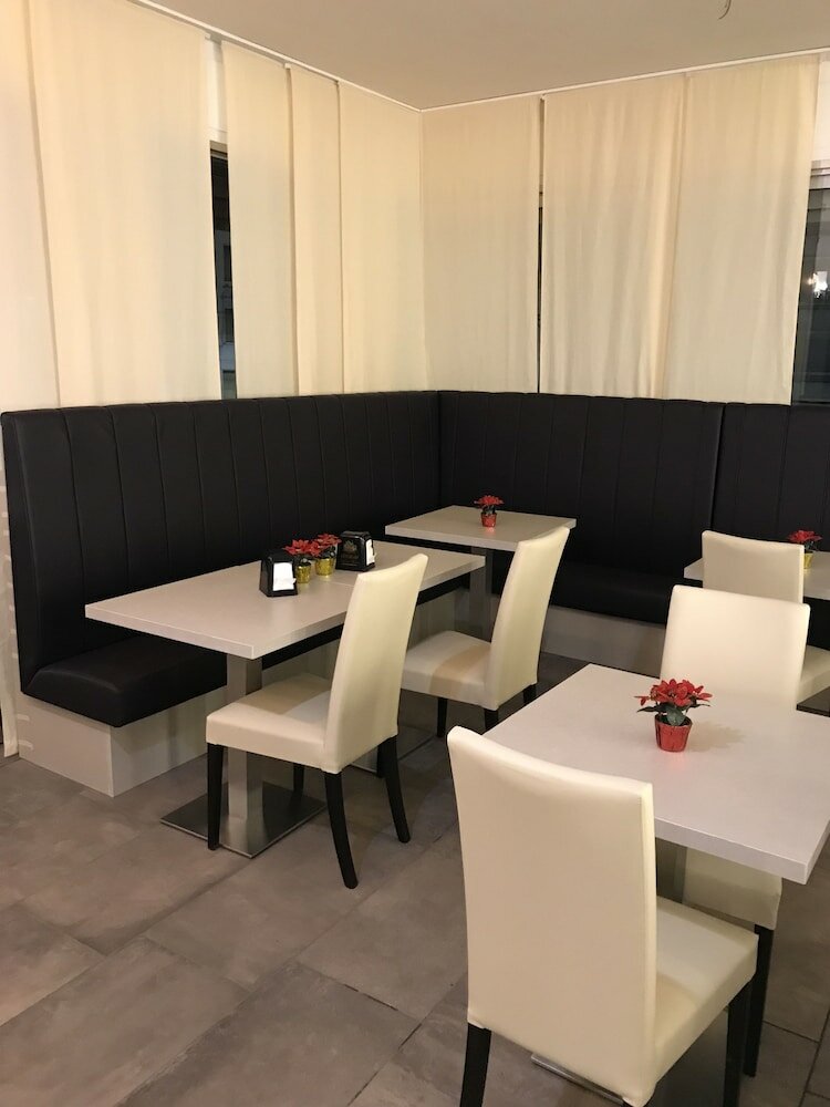 Фото Hotel Stradivari