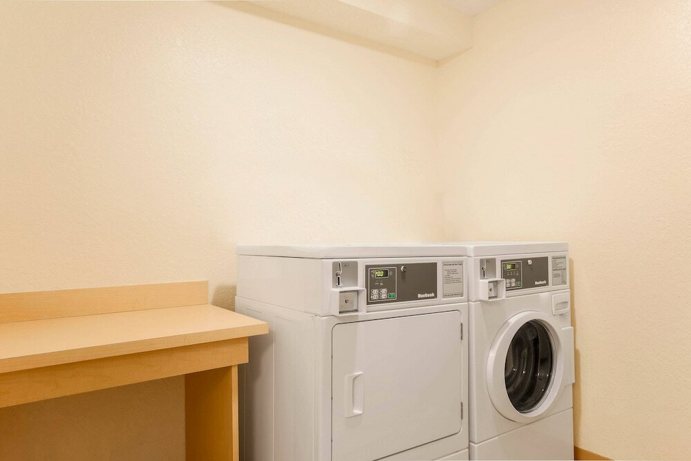 Фото Fairfield Inn and Suites by Marriott Tampa Brandon