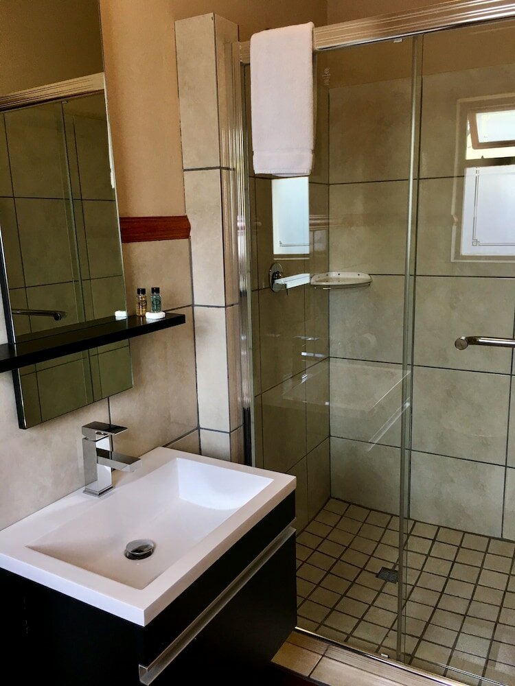 Фото Dunvegan Execu Lodge