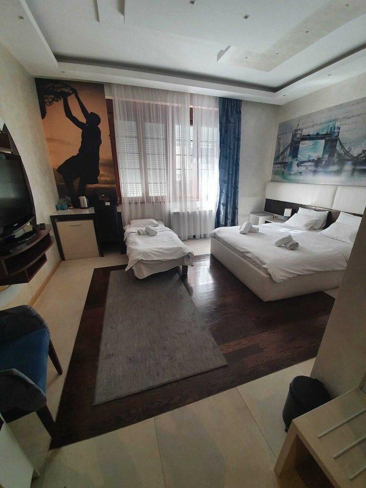 Фото Privilege Suites by Central Park