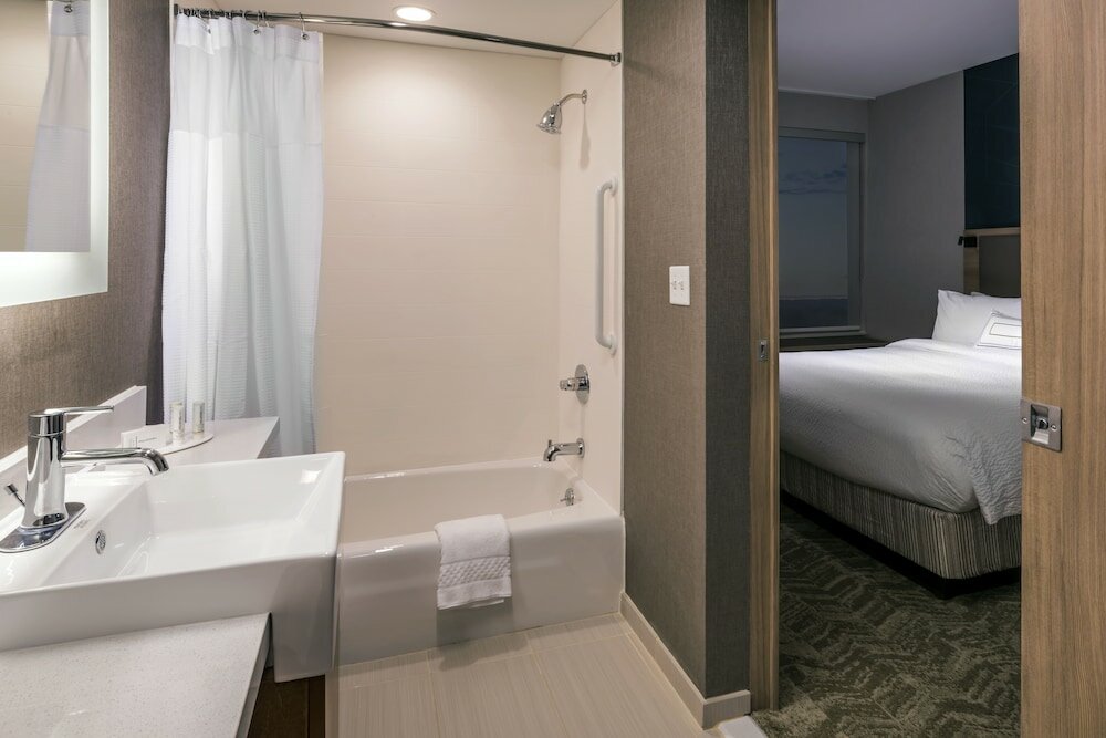 Фото SpringHill Suites by Marriott Fishkill