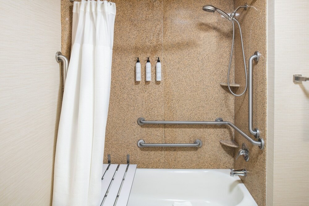 Фото Fairfield Inn and Suites by Marriott Sacramento Elk Grove