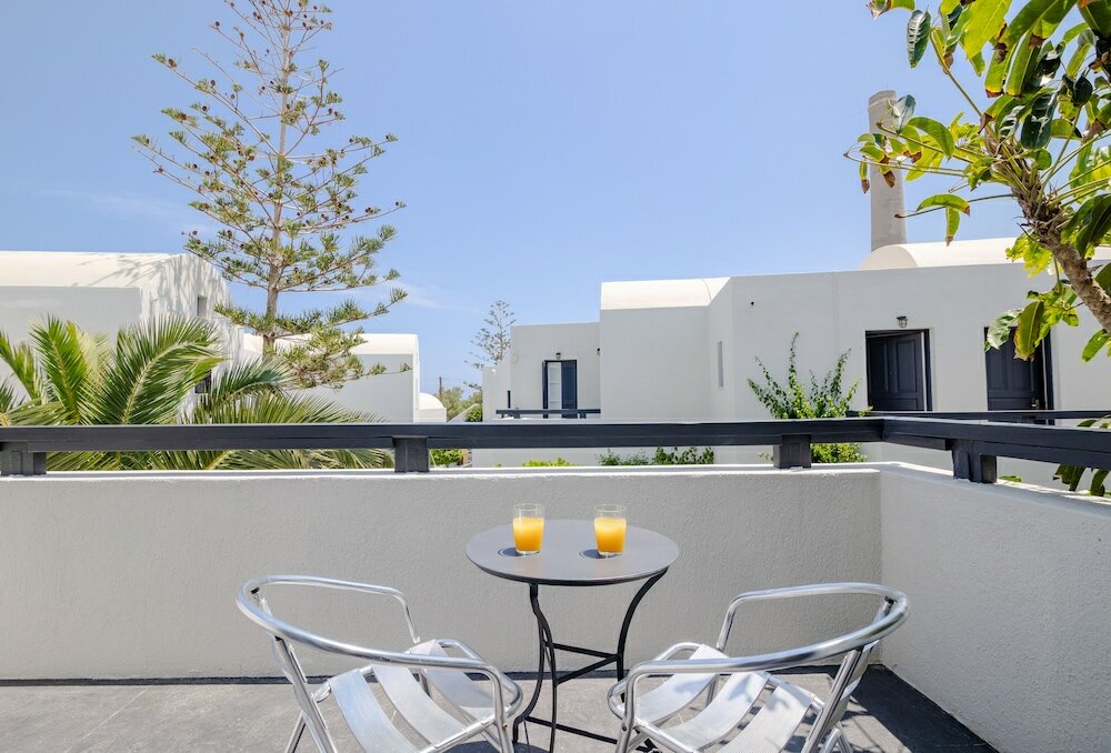 Фото Scorpios Beach Santorini