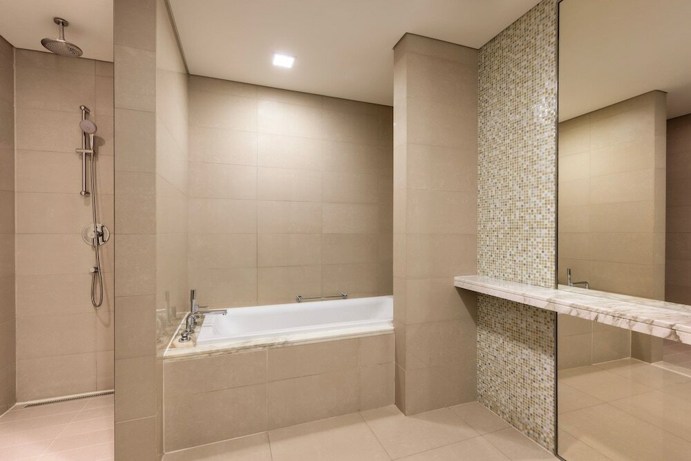 Фото Marriott Hotel Downtown Abu Dhabi