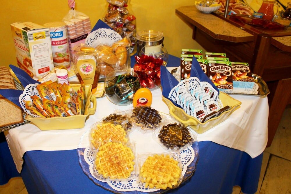 Фото Les Reflets Jaunes