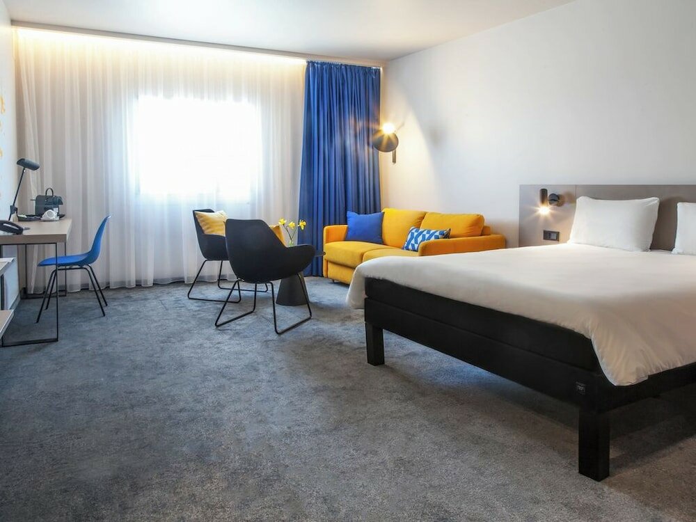 Фото Ibis Praha Old Town