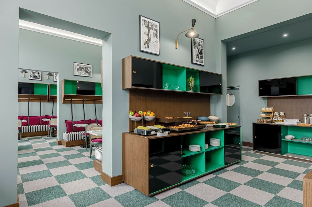 Фото Room Mate Luca