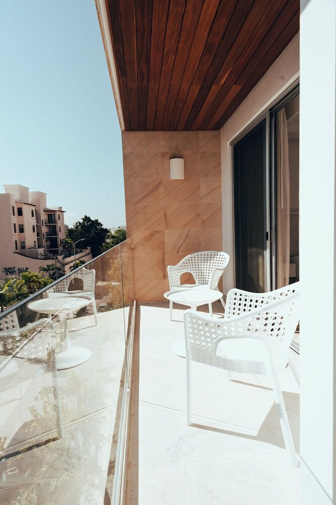 Фото Antera Hotel & Residences