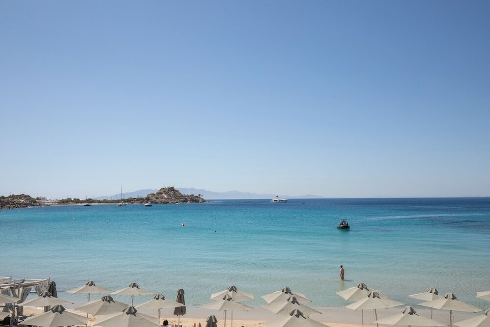 Фото Acrogiali Beachfront Hotel