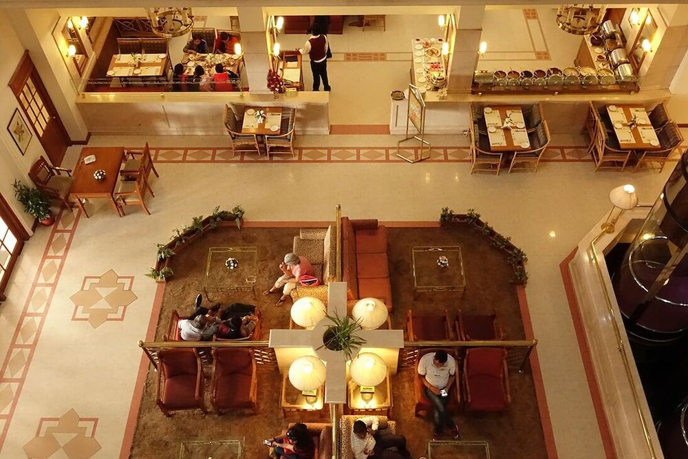 Фото Abad Atrium