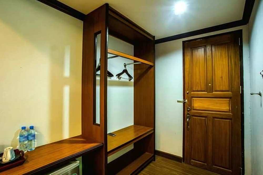 Фото The Uncle Beach Resort