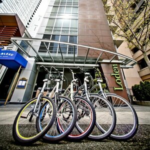 Гостиница Loden Vancouver