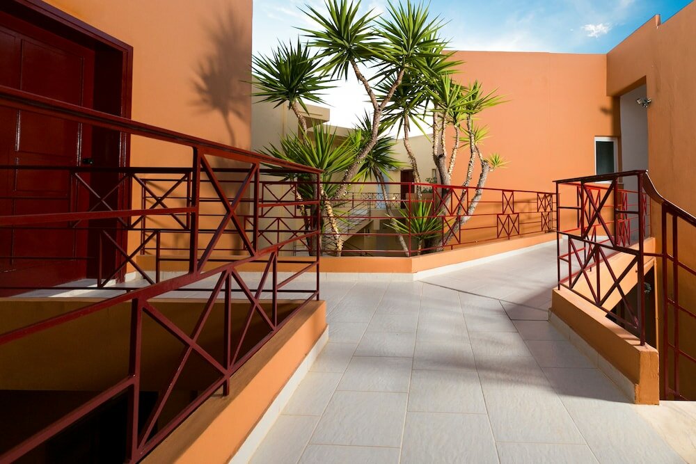 Фото Elotia Hotel