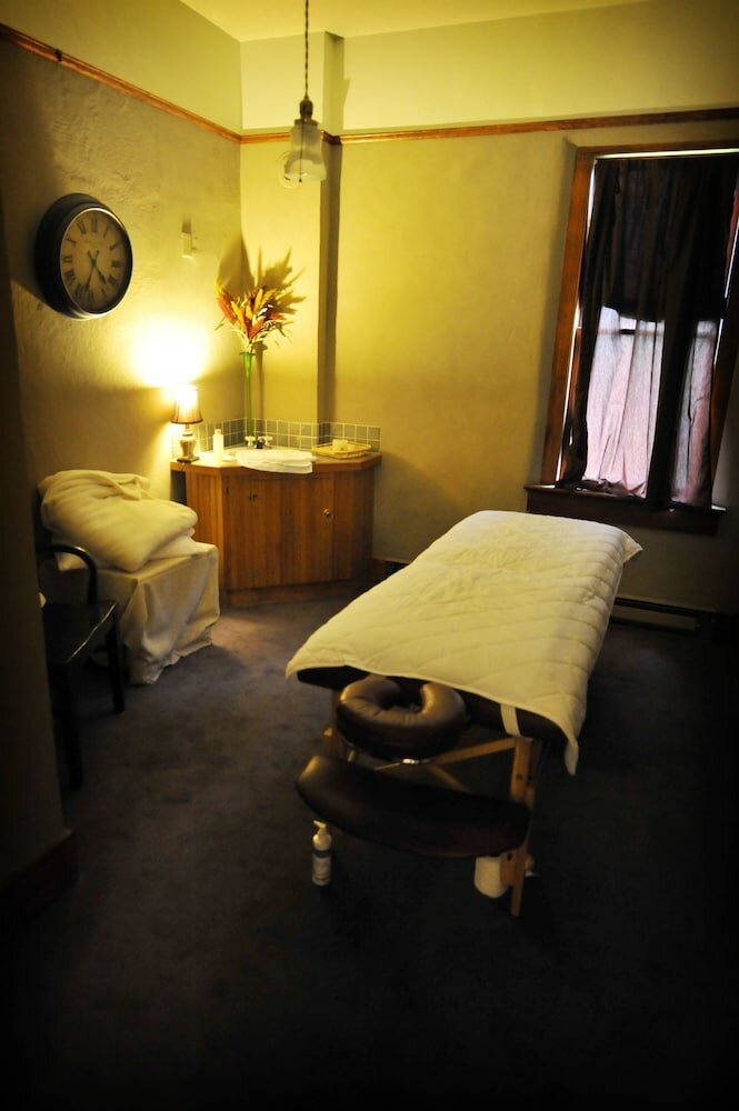 Фото Balch Hotel