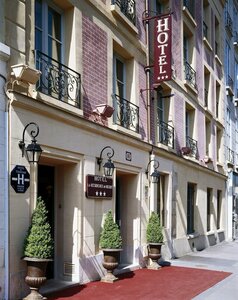 отель Hotel la Residence du Berry