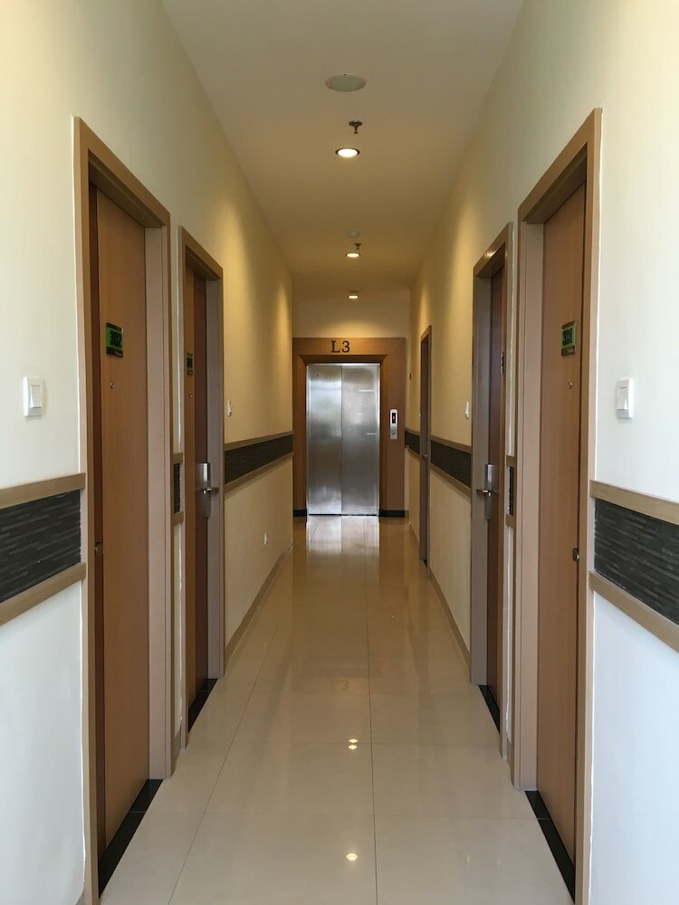 Фото Msquare Hotel