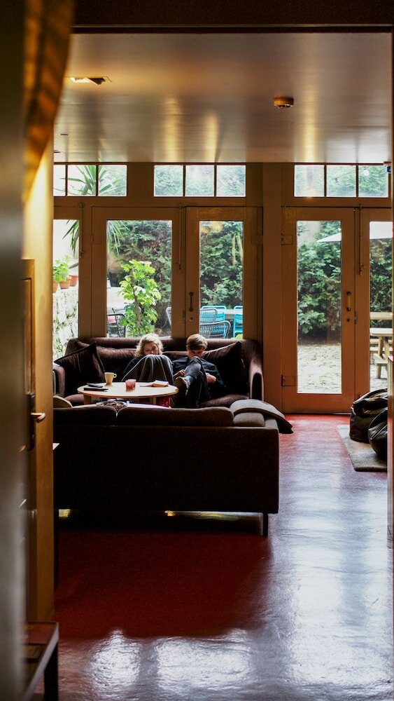 Фото Spot Hostel