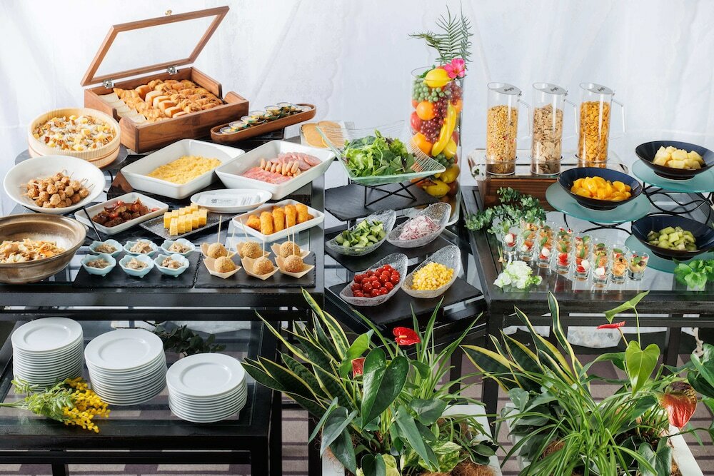 Фото Hotel Monterey La Soeur Osaka