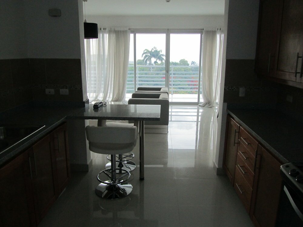 Фото Gala Tower Condo & Hotel