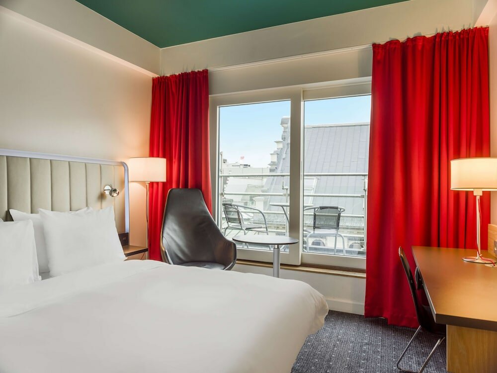 Фото Radisson Red Oslo City Centre