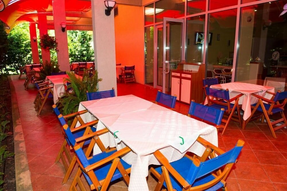 Фото Hotel Ivana Palace