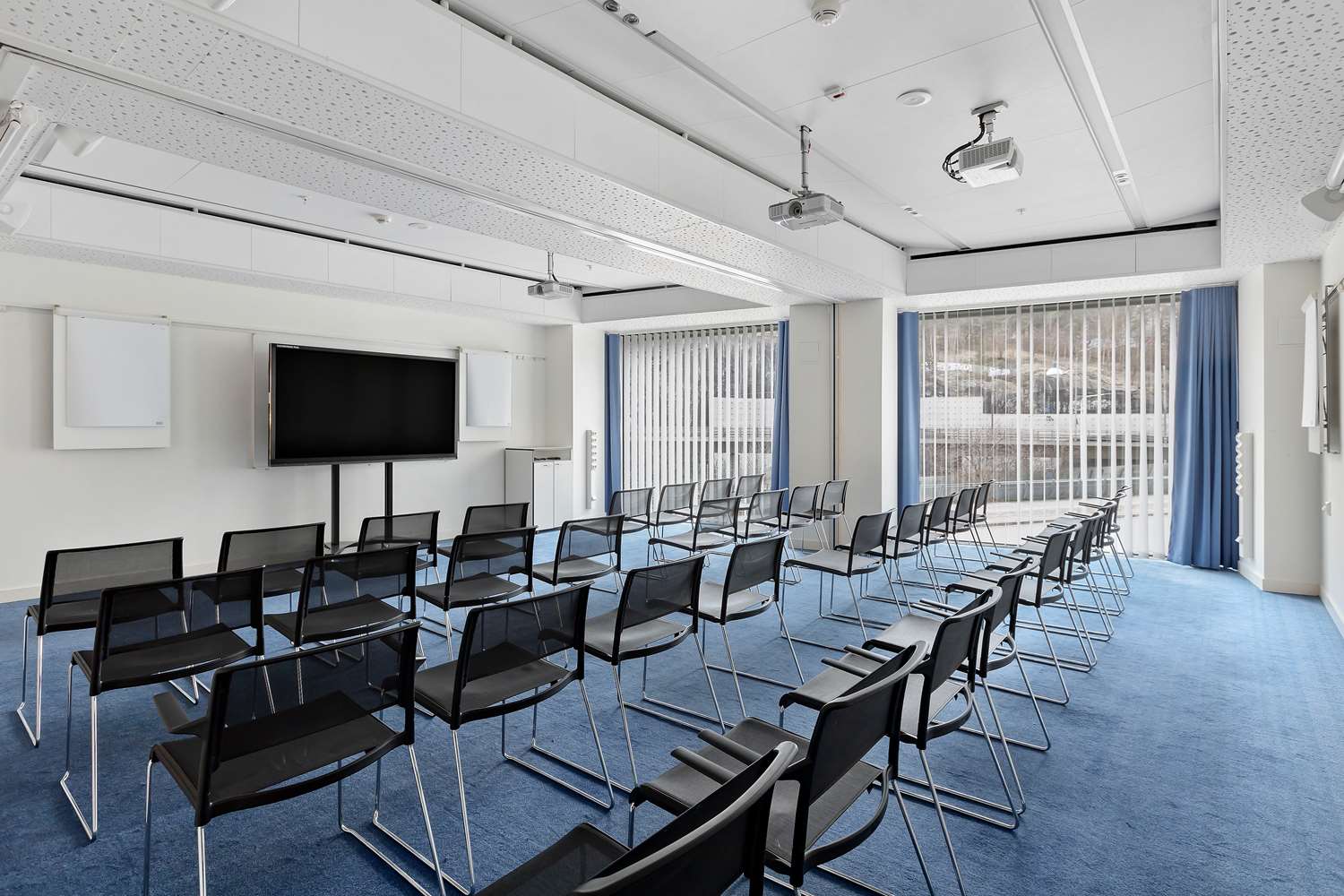 Фото 32783866577