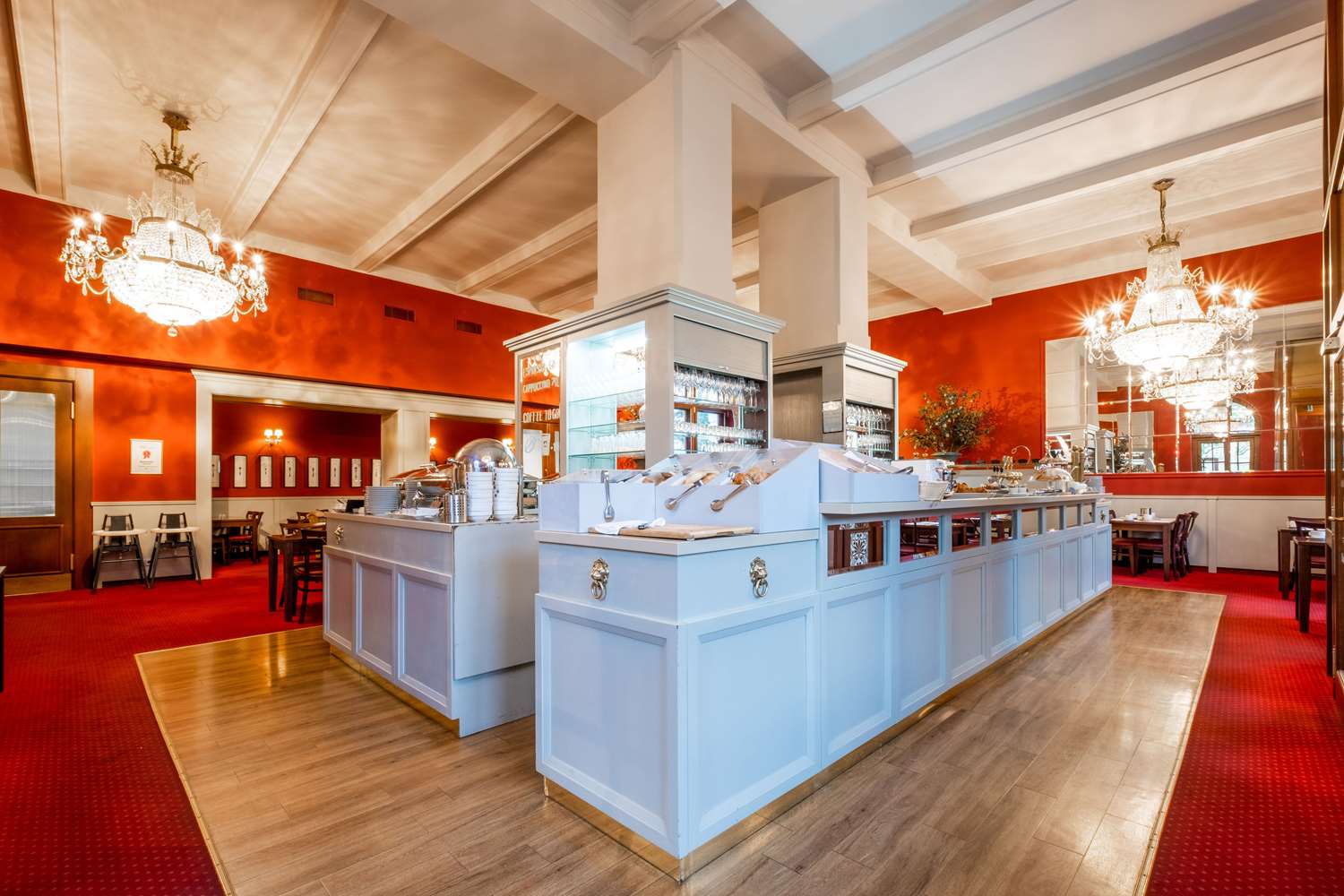 Фото Clarion Grandhotel Zlaty Lev